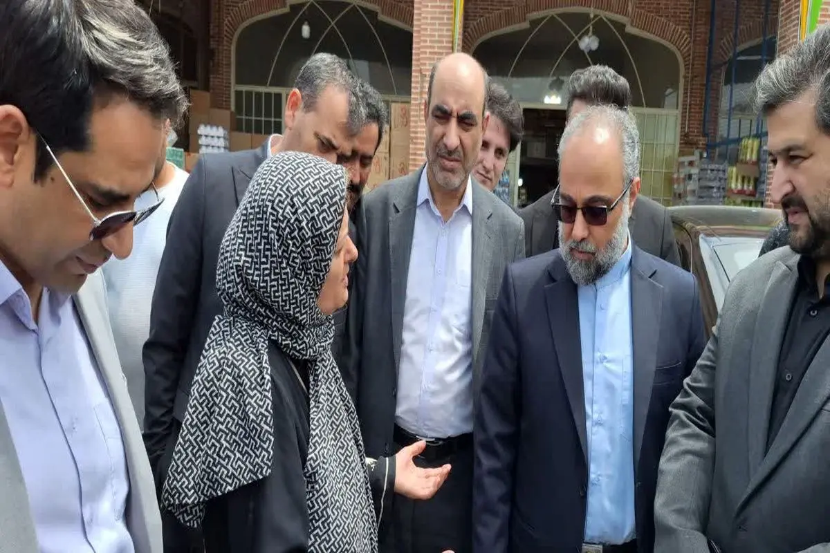 با هرگونه کمفروشی، گرانفروشی و احتکار در بازار قاطعانه برخورد میشود