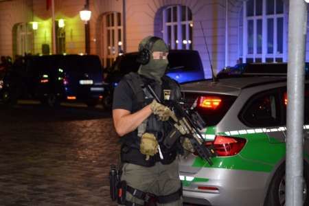 سایه حملات تروریستی بر شهرهای آلمان + عکس