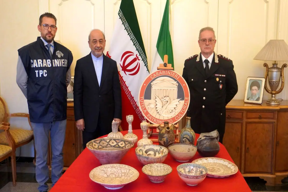 ایران ۱۳ اثر باستانی سرقتشده را از ایتالیا بازگرداند