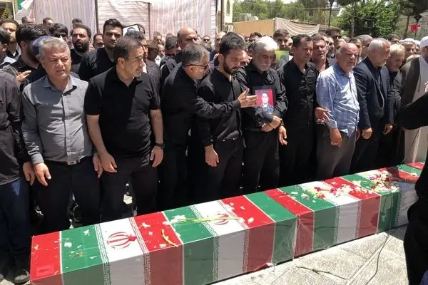 تشییع پیکر مطهر ۳ شهید حمله اسرائیل به ایران در اسلامشهر صورت گرفت