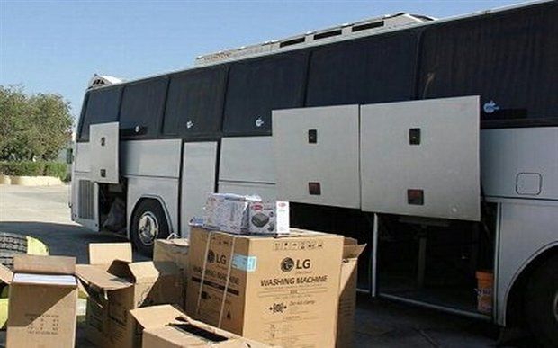 توقیف اتوبوس حامل کالای قاچاق در سمیرم