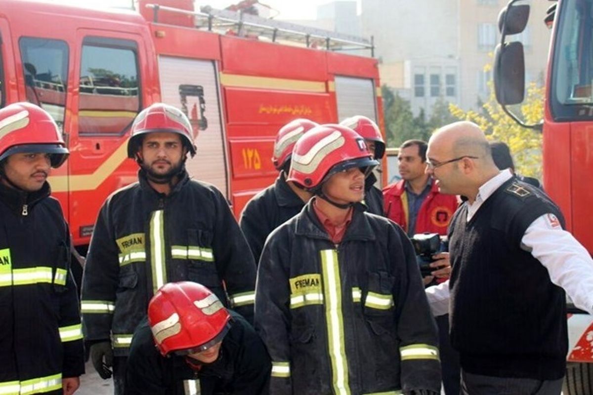 تعداد تیم های آتش نشانی در تهران باید به ۴۰۰ تیم افزایش یابد