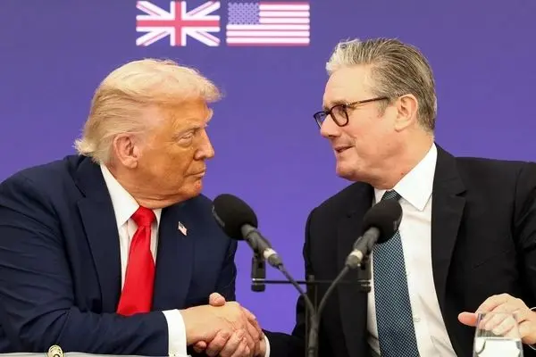 نخست‌ وزیر انگلیس از سرمایه‌گذاری ۲۵۰ میلیارد پوندی میان لندن و واشنگتن خبر داد