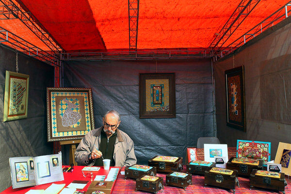 خاص پردازی بازاری نو برای صنایع دستی و هنرهای سنتی است