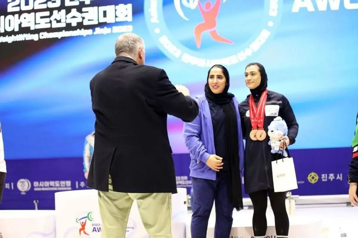 تمجید انگلیسیها از عملکرد بانوان وزنهبردار ایران و عربستان