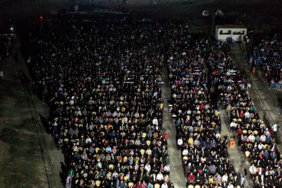 استقبال ۱۳۵ هزار نفری قمی‌ها از نمایش «فصل شیدایی»