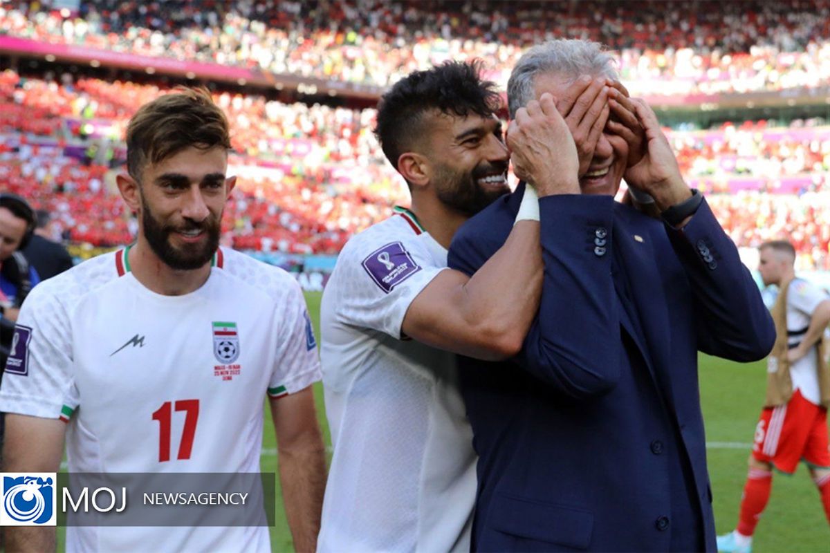وضعیت اضطراری کی‌روش در بازی تیم‌های ملی فوتبال ایران - ولز +فیلم