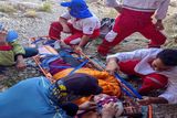 کوهنورد ۳۸ ساله در ارتفاعات شیرکوه توسط تیم کوهستان هلال‌احمر نجات یافت