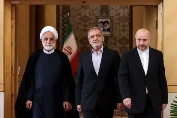 سران قوا در مراسم گرامیداشت شهدای اقتدار حضور یافتند