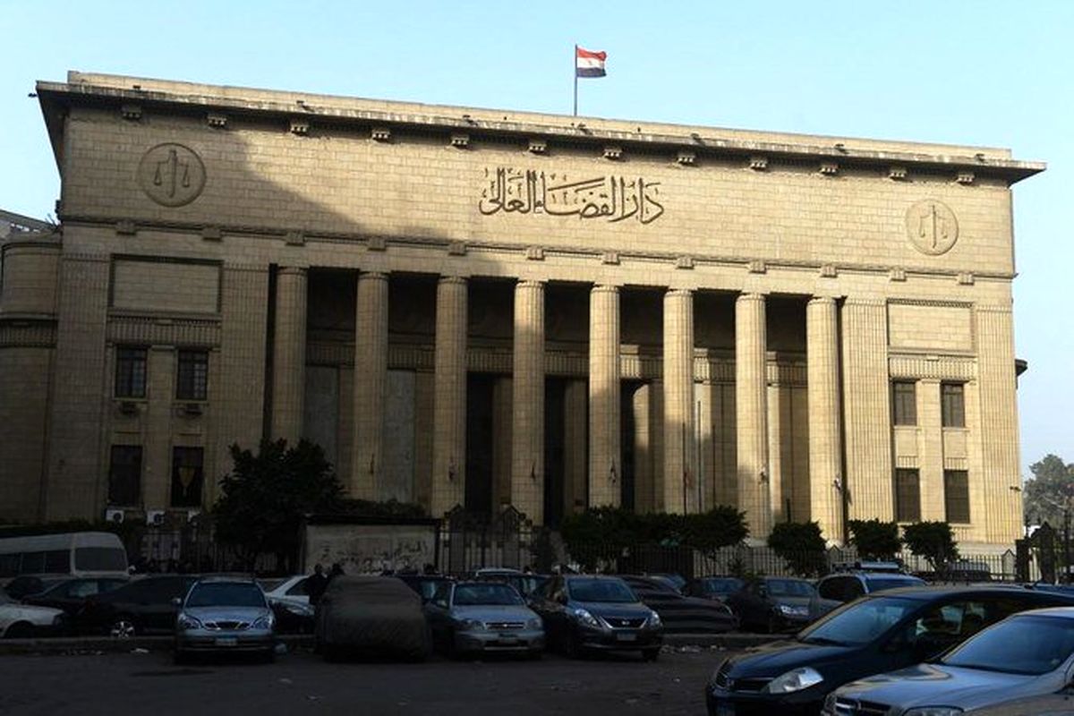 8 Egyptians arrested for plotting riots