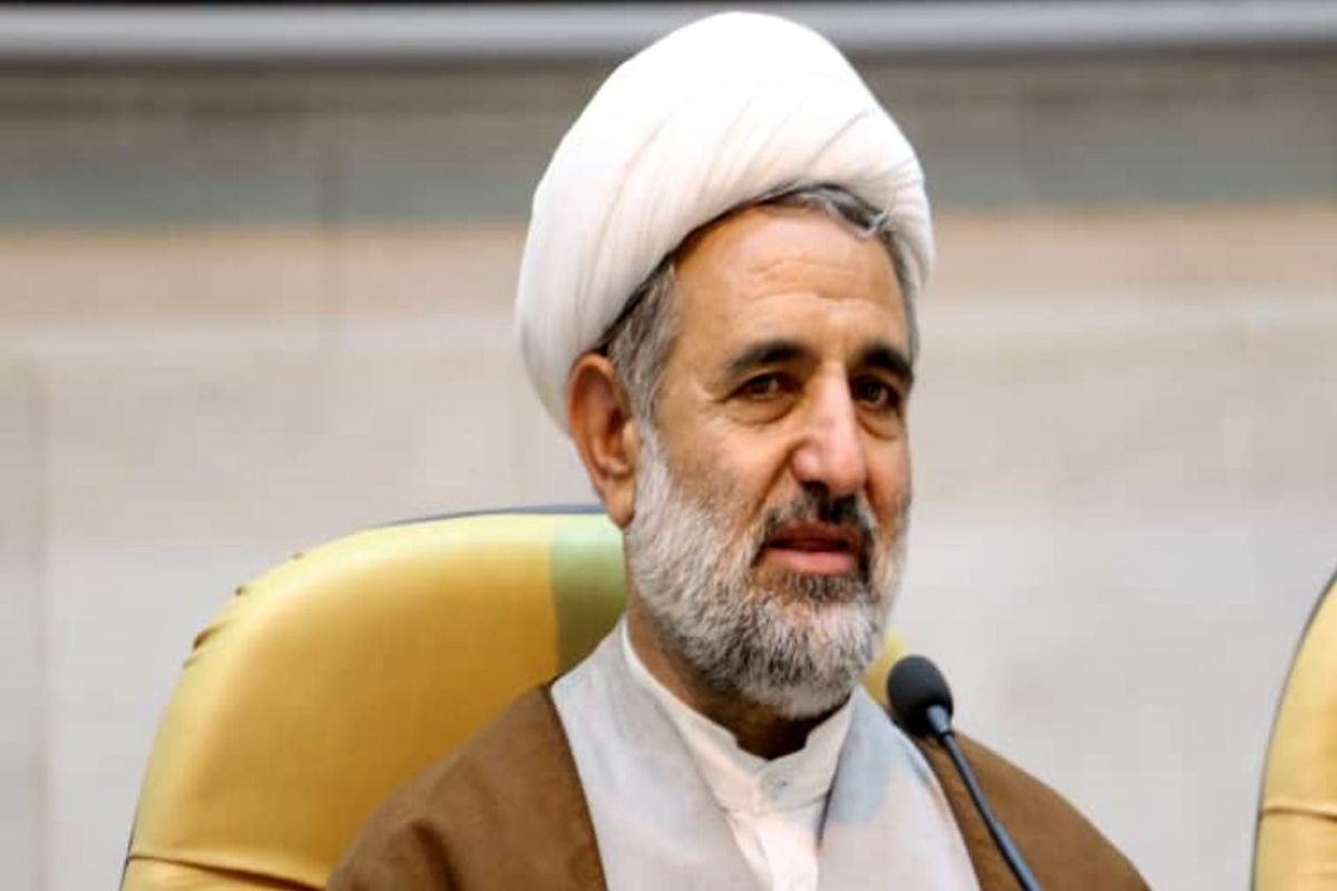 ایران با دخالت قدرت‌های سلطه گر در امور داخلی دیگر کشورها به شدت مخالفت است