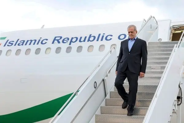 رئیس جمهور ایران وارد باکو شد