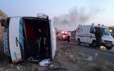 واژگونی اتوبوس حامل زائران اربعین در مسیر مهران/ ۱۵ نفر مصدوم شدند