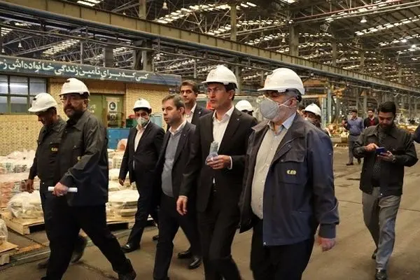 بازدید مدیرعامل بانک سینا از شرکت صنایع مس شهید باهنر کرمان