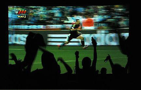 ورود دوربین‌های تلویزیونی به ورزشگاه‌ها ممنوع شد