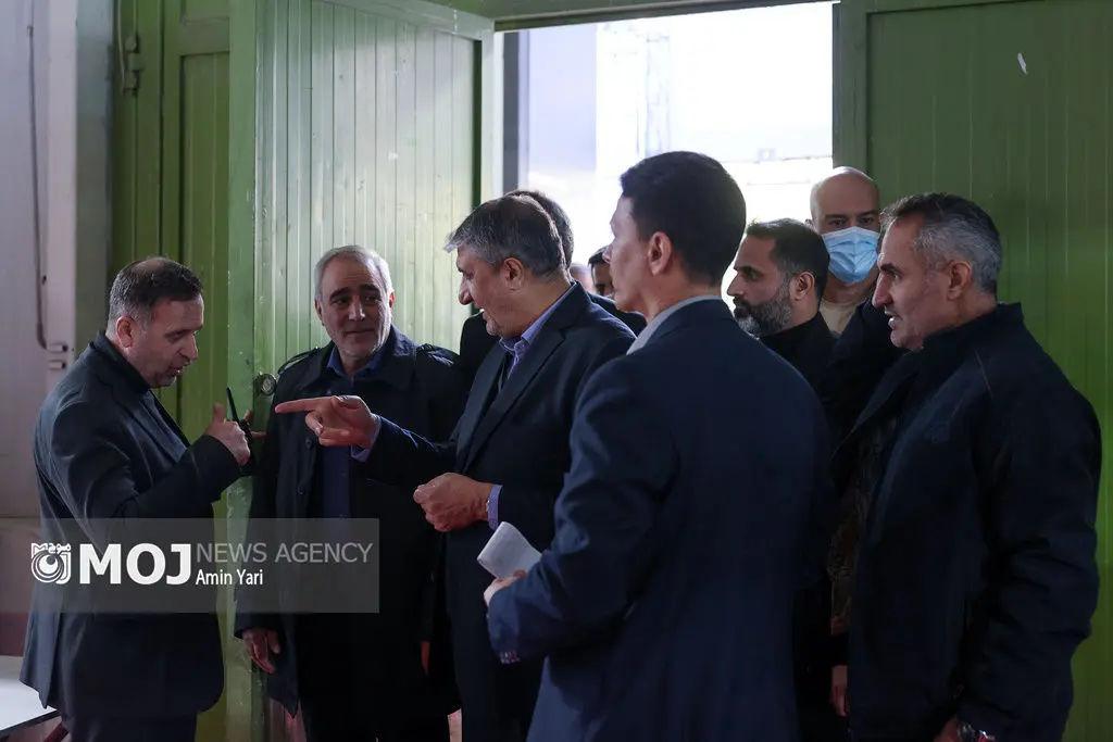 رئیس سازمان انرژی اتمی ایران از بیست‌وششمین نمایشگاه پژوهش، فناوری و فن‌بازار بازدید کرد