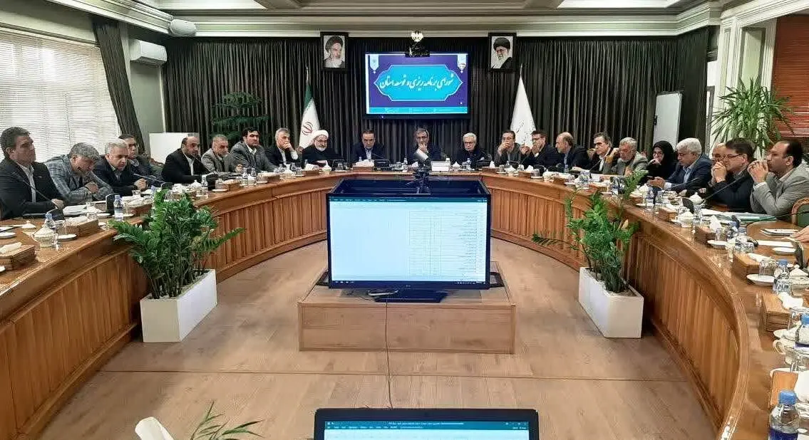 سالانه ۲۵ میلیون تن مواد معدنی از خواف برداشت می‌شود 