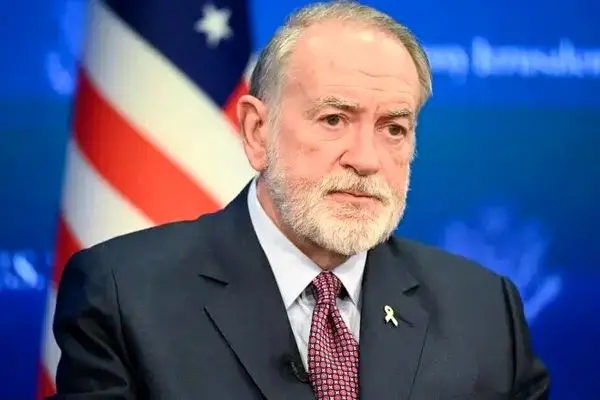 کشور ایران هیچ وقت نباید اورانیوم غنی‌سازی کند!