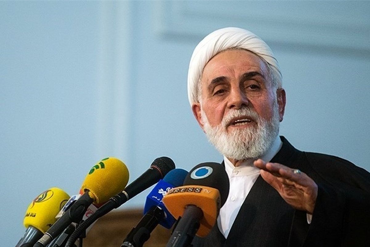 دولت برای اصلاح پرداخت پاداش ها به مجلس لایحه ارائه کند / آقای روحانی! حقوق های نجومی را جدی بگیرید