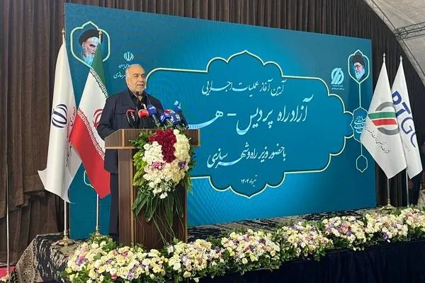 ۳۵۹ کیلومتر آزادراه جدید در راه است/حتی زیر بمباران پروژه‌ها را تعطیل نکردیم