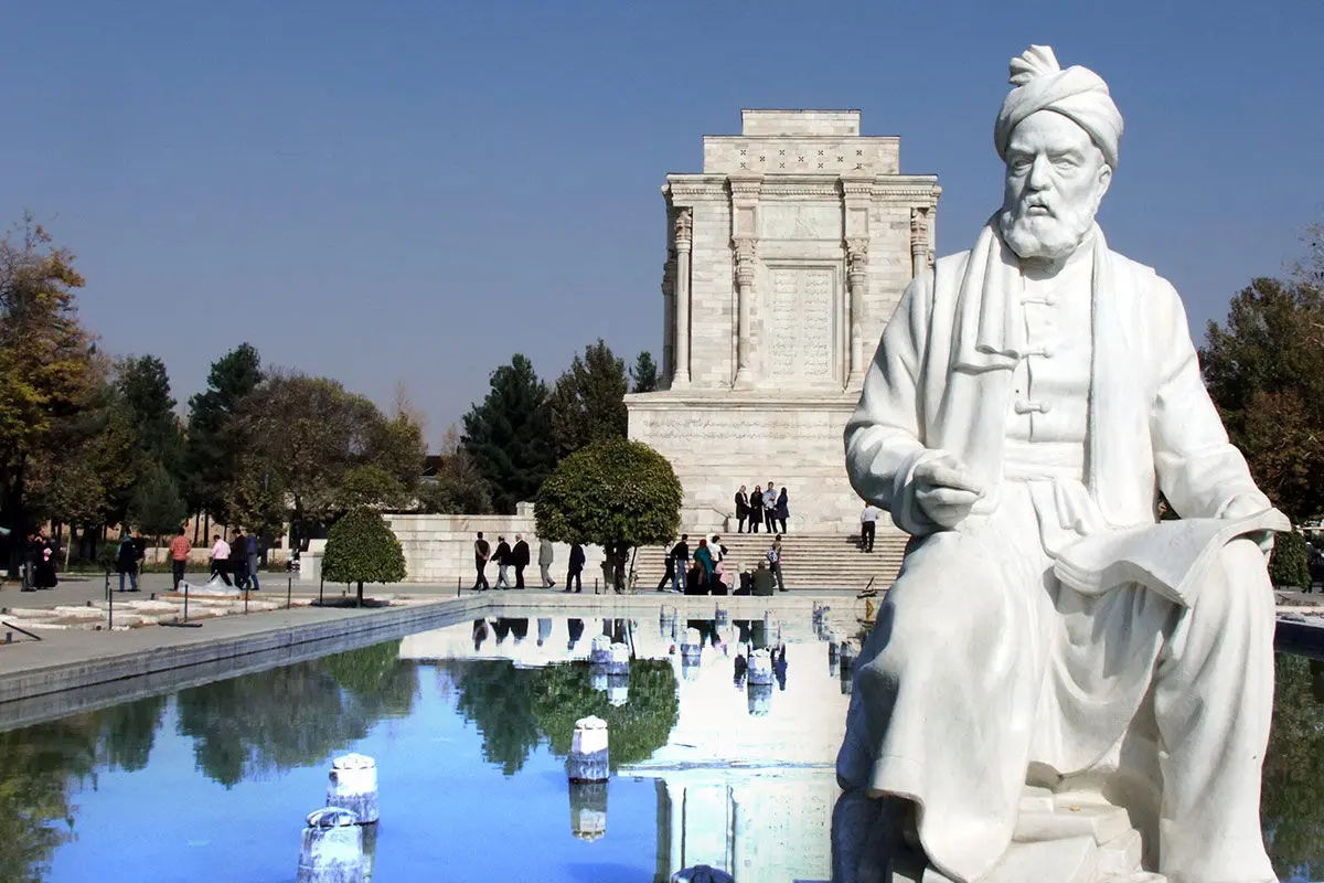مشهد، ۲۵ اردیبهشت میزبان مفاخر ملی و فرهنگی می شود/ گلباران آرامگاه فردوسی