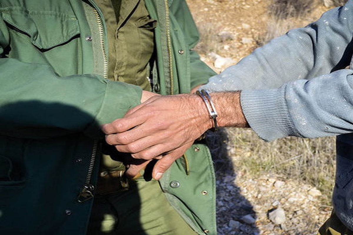 یک متخلف شکار و صید در منطقه حفاظت شده در کاشان دستگیر شد