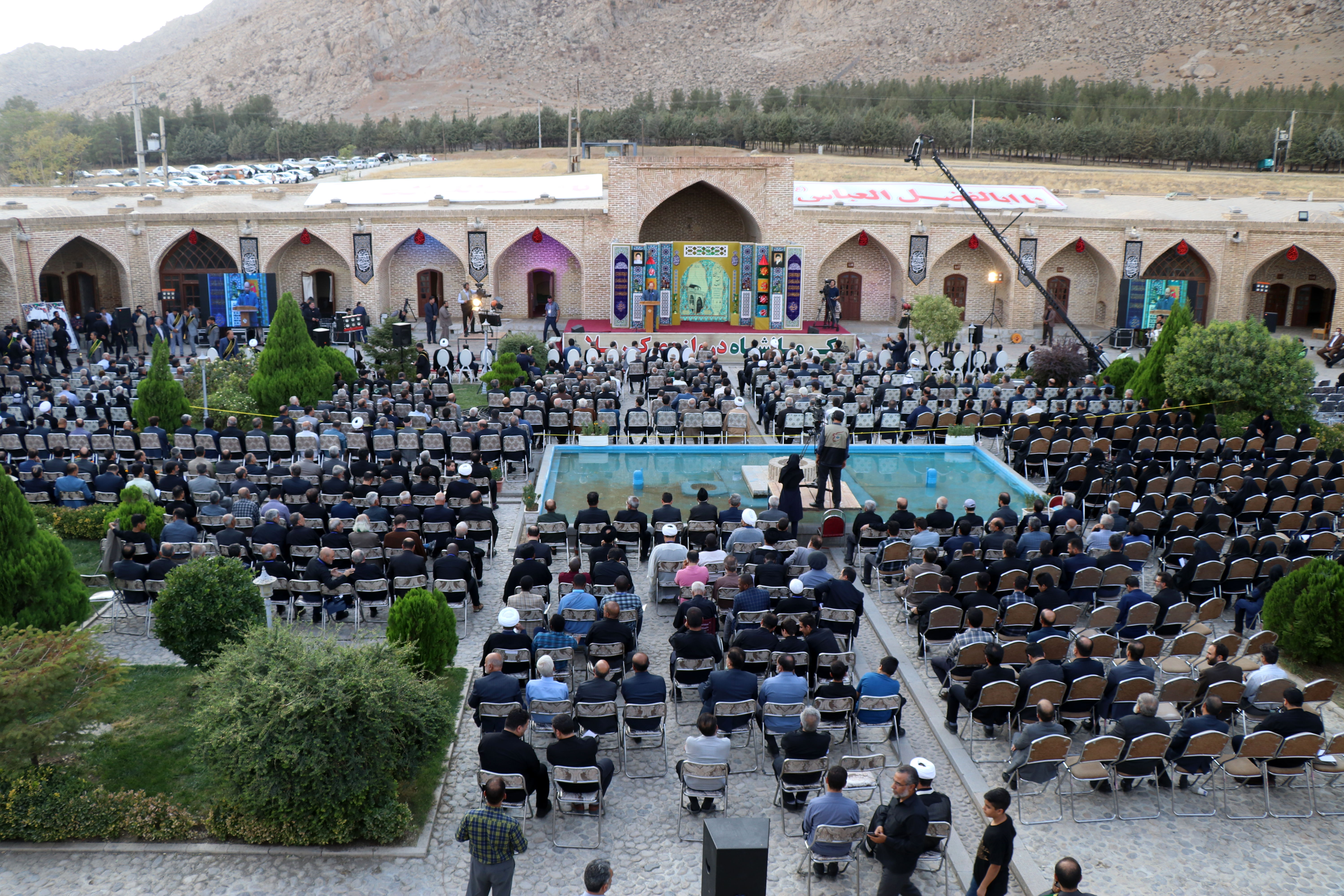 نوزدهمین اجلاس بین المللی پیرغلامان و خادمان حسینی در کرمانشاه آغاز شد