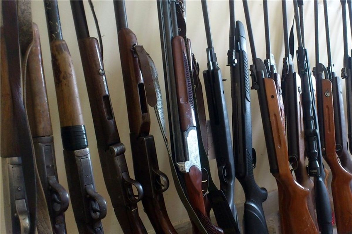 کشف 64 قبضه سلاح شکاری در خرم آباد لرستان