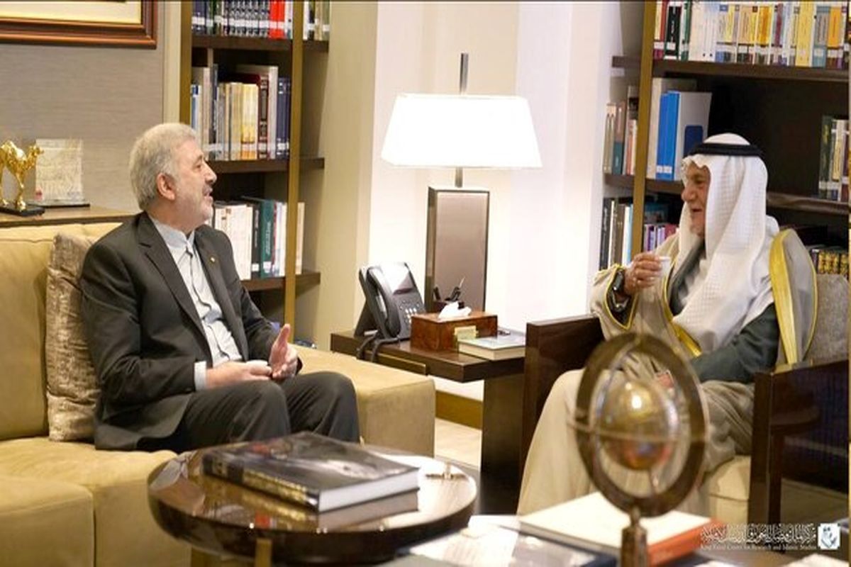 سفیر ایران در ریاض با ترکی الفیصل دیدار داشت