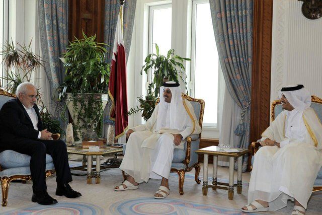 محمد جواد ظریف با امیر قطر دیدار  و گفت و گو کرد