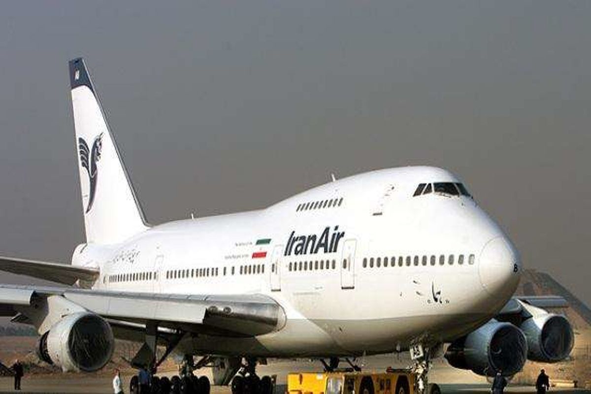 ریزگردها پرواز بندرعباس-اهواز را به اصفهان برد