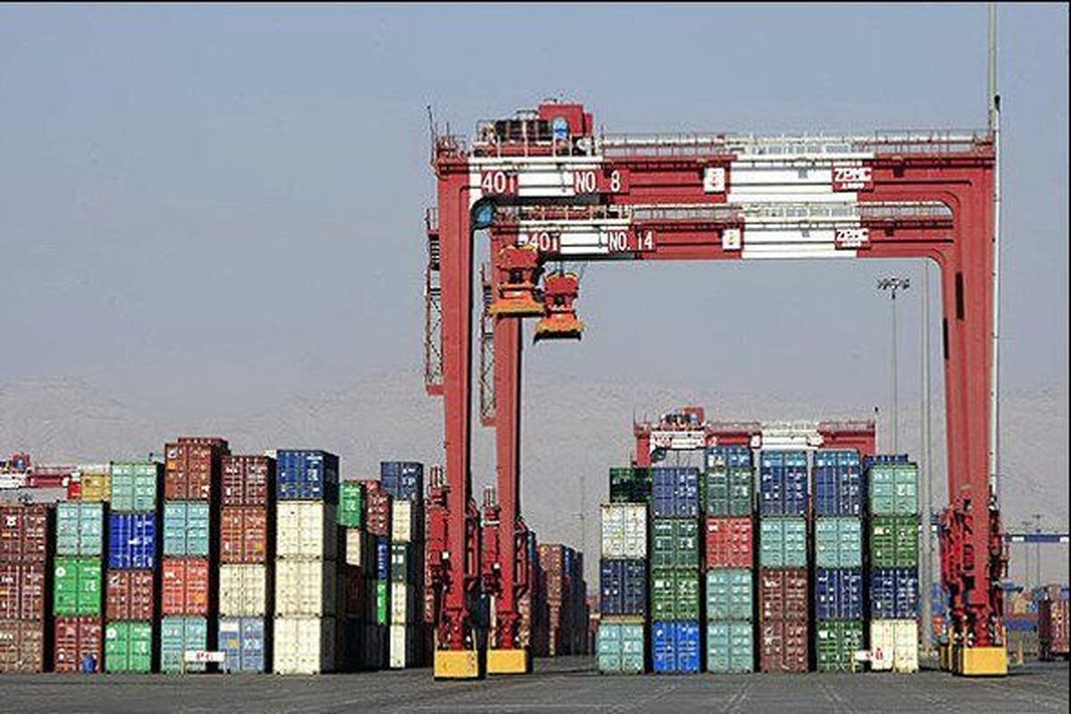 افزایش ۳۹ درصدی صادرات کالا از استان اصفهان 