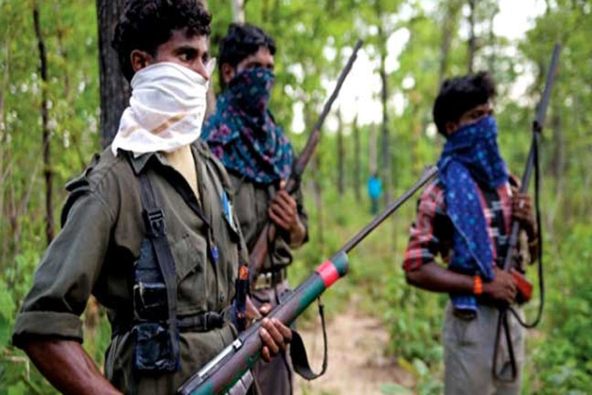حمله نیروهای هندی به کمپ آموزشی شورشیان مائوئیست