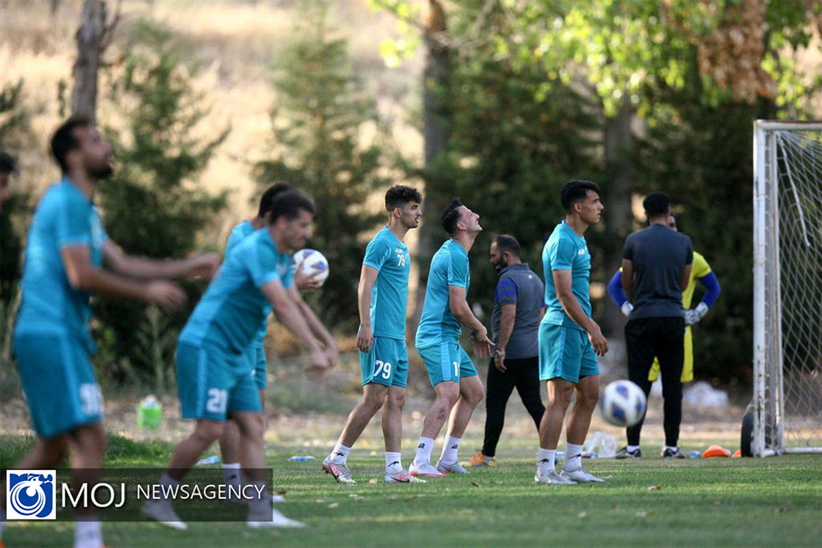 رونمایی از پیراهن جدید استقلال مقابل الهلال+عکس