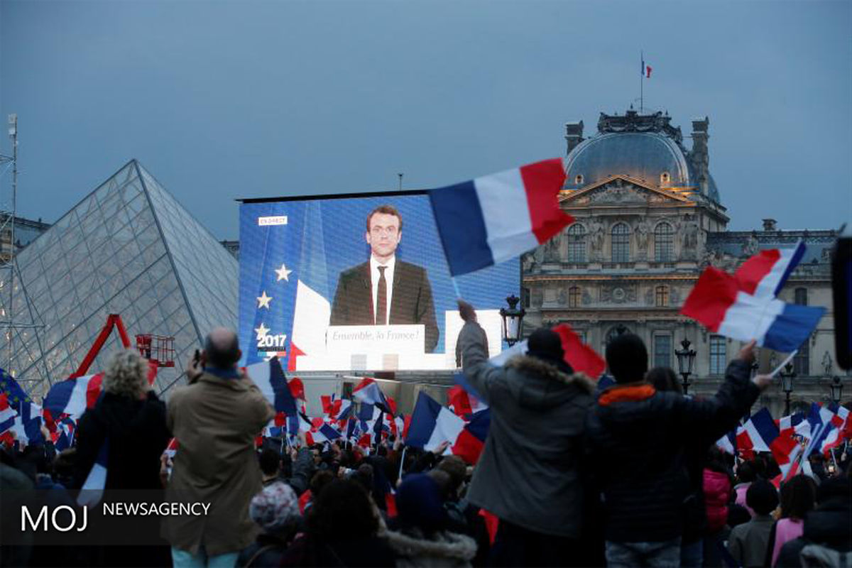 فرانسه از آمریکا خواستار همکاری با اروپا شد 