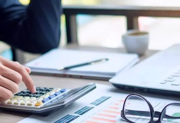 کسب گزارش حسابرسی مقبول برای دومین سال متوالی توسط شرکت توزیع برق هرمزگان