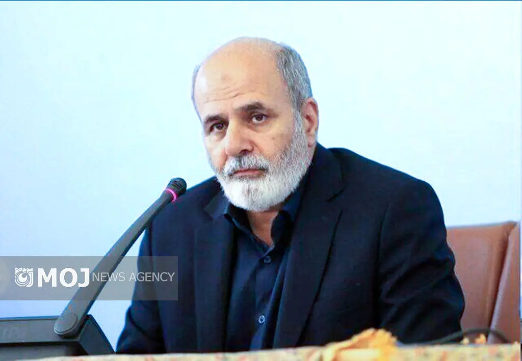 احمدیان نماینده ویژه رئیس جمهور و رئیس قرارگاه پیشرفت طرح‌های ملی و راهبردی کشور شد