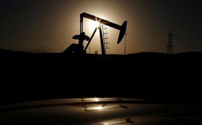بهای معاملات نفت ۰.۸ درصد افزایش یافت/ قیمت نفت در آستانه مرز 60 دلار