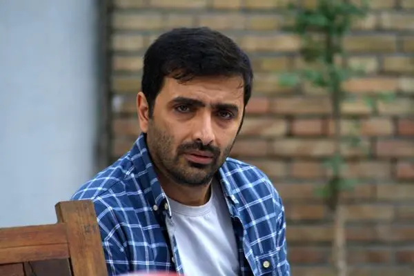 حس وطن‌پرستی نوجوانان و جوان‌ها از هر طیف و نگاه و پوششی موج می زند
