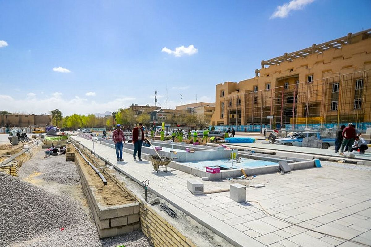پیشرفت 72 درصدی پروژه ساماندهی میدان امام حسین (ع) اصفهان