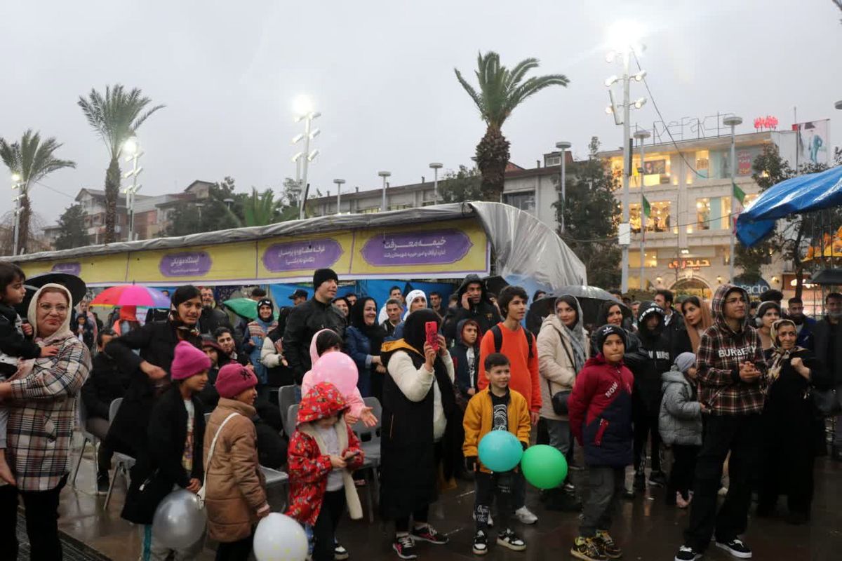 حال خوب مردم در جشن قرآنی میدان شهرداری رشت + فیلم