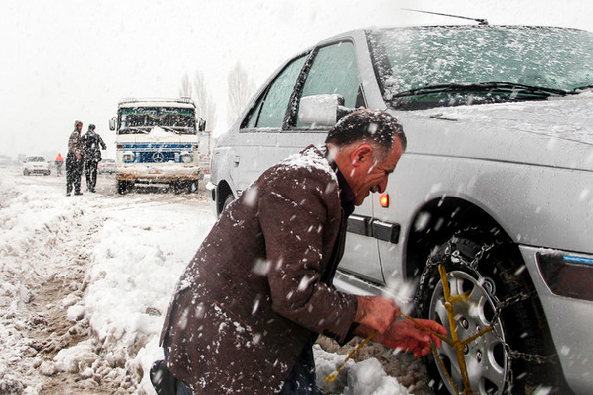 امدادرسانی به متاثران از برف و کولاک در 12 استان