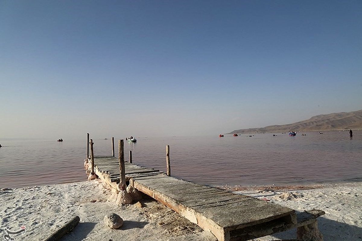 تراز آبی دریاچه ارومیه افزایش یافت