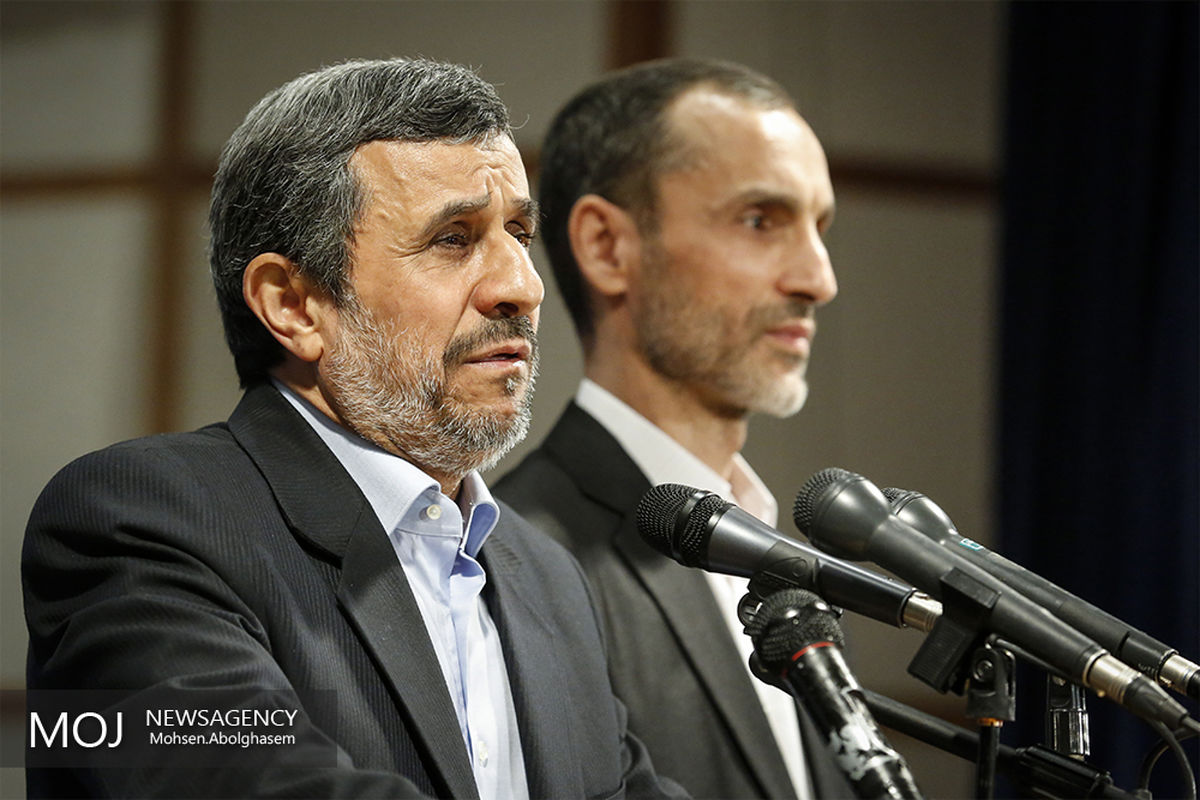  بقای سیاسی احمدی نژاد و باند همراهش با یک اشاره مقام معظم رهبری به پایان می رسد/نامه احمدی‌نژاد، یک بیانیه موهن سیاسی است