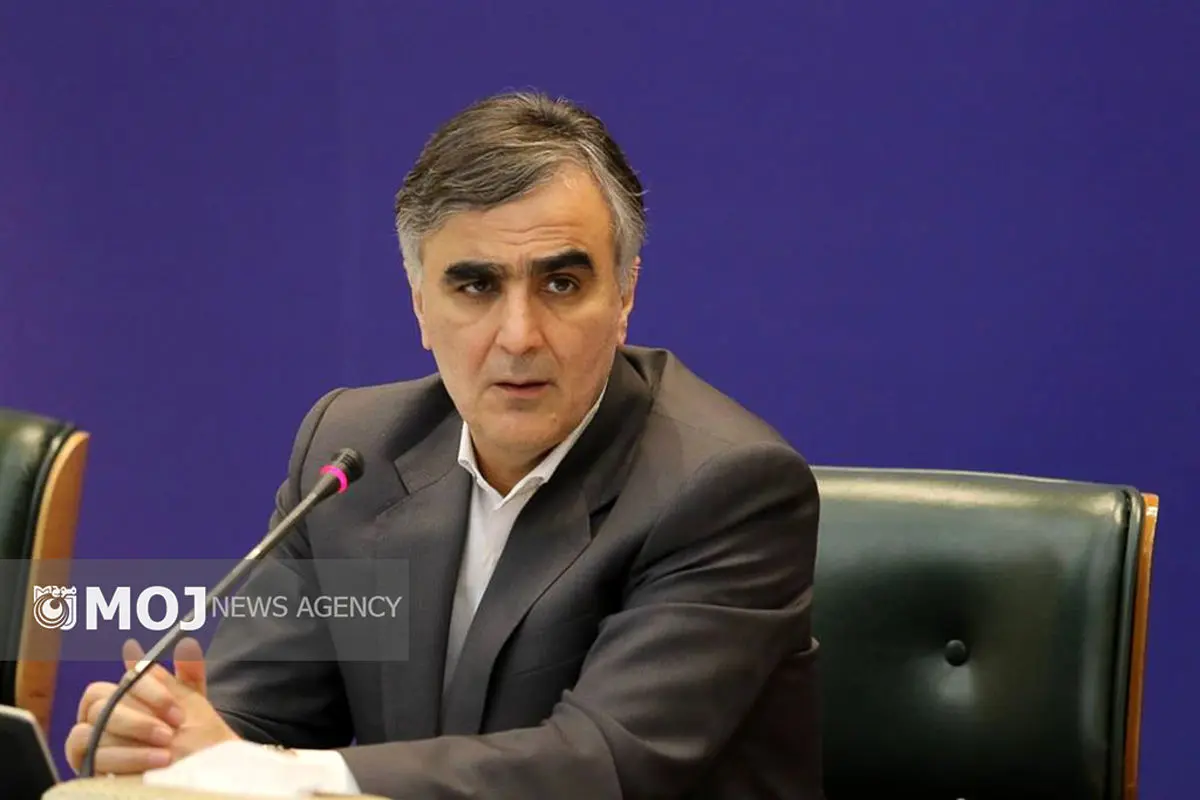 ارز ترجیحی همچنان برای کالاهای اساسی تامین میشود