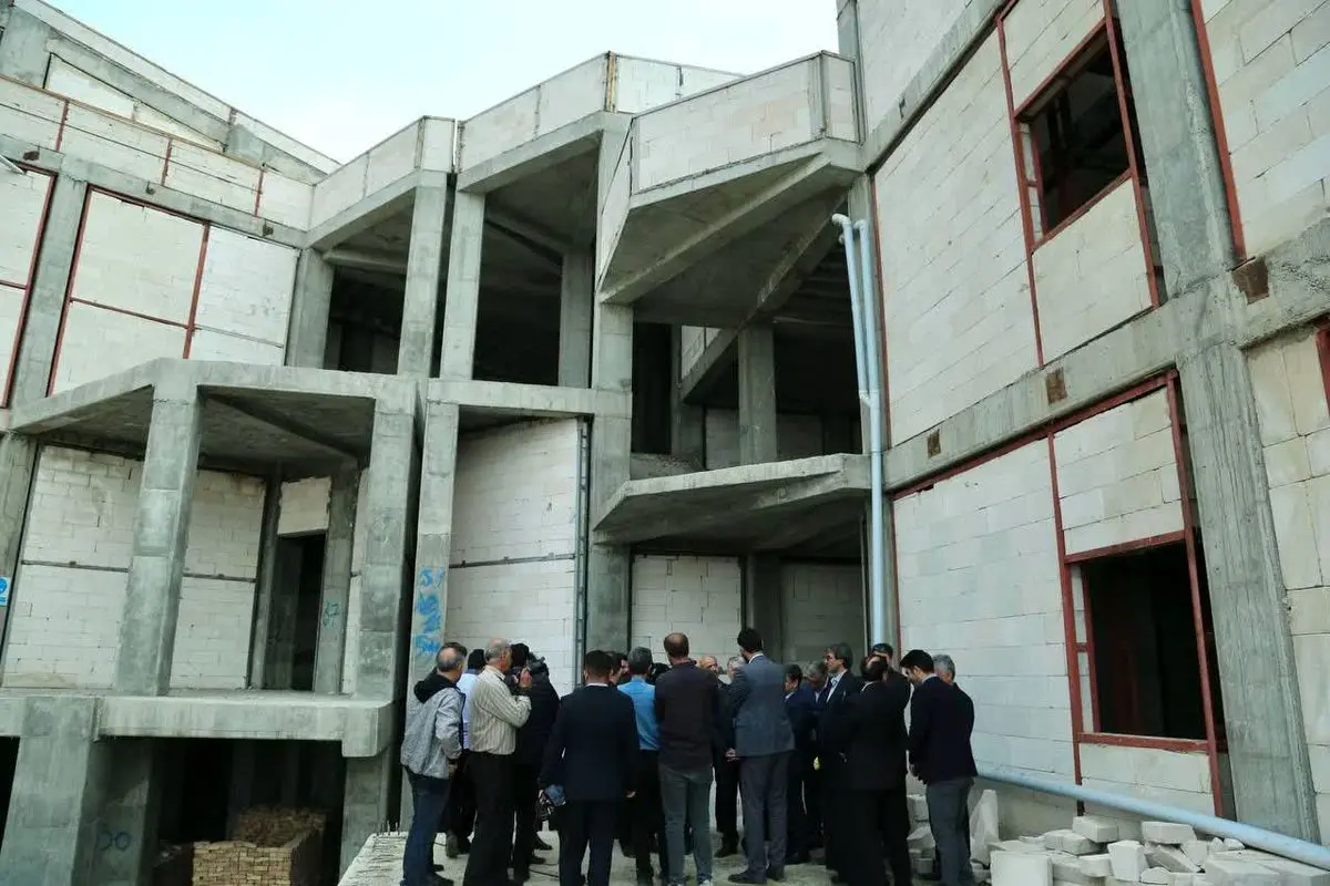 بازدید وزیر ارشاد از تالار شهر شهریور ۴۰۴