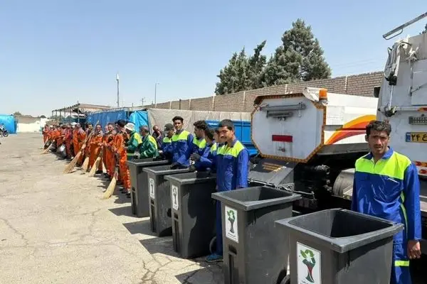 یک و نیم تن پسماند خشک از اطراف حرم امام راحل جمع آوری شد