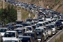 آزادراه کرج - تهران زیر بار ترافیک سنگین است