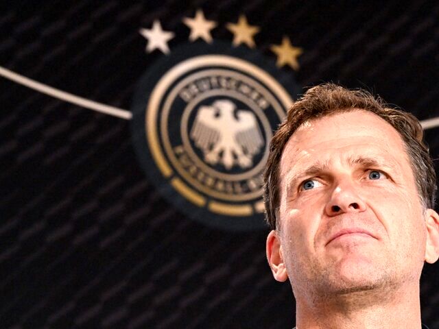 مدیر تیم‌های ملی فوتبال آلمان استعفا داد