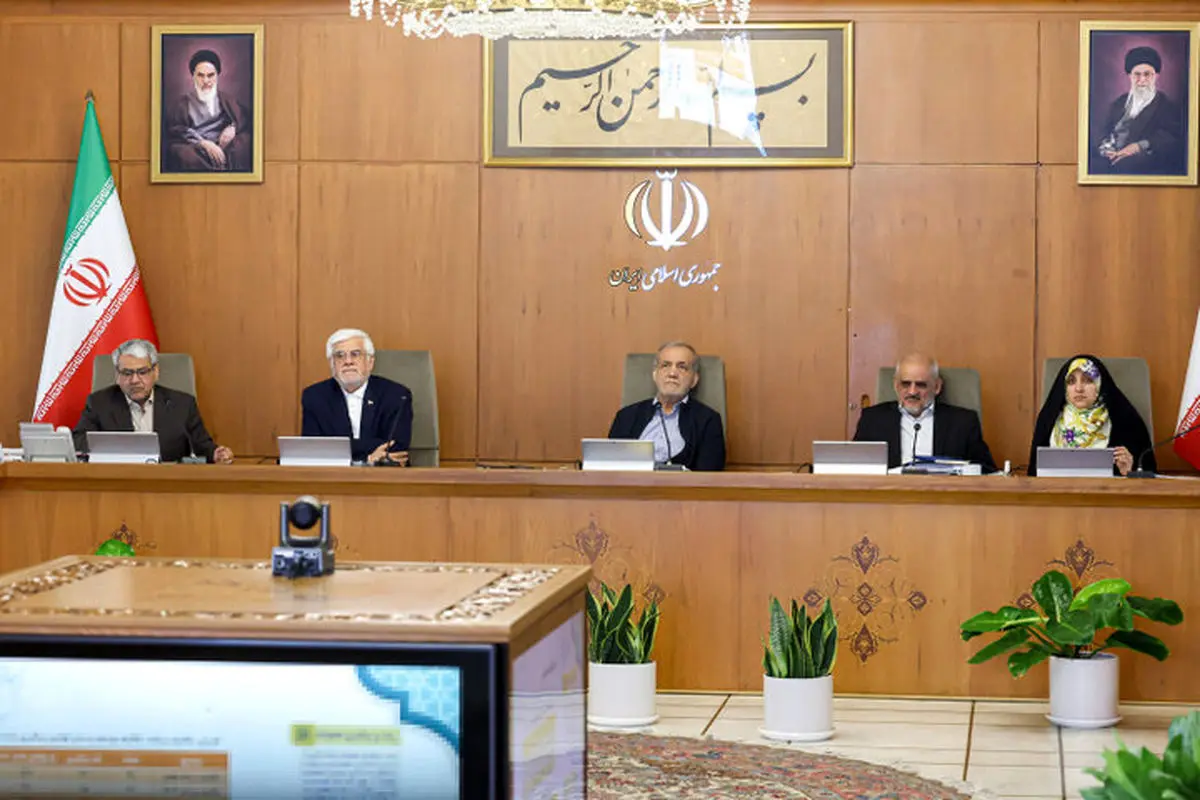 رئیس جمهور از تلاشهای وزارت امور خارجه در زمینه مذاکرات قدردانی کرد